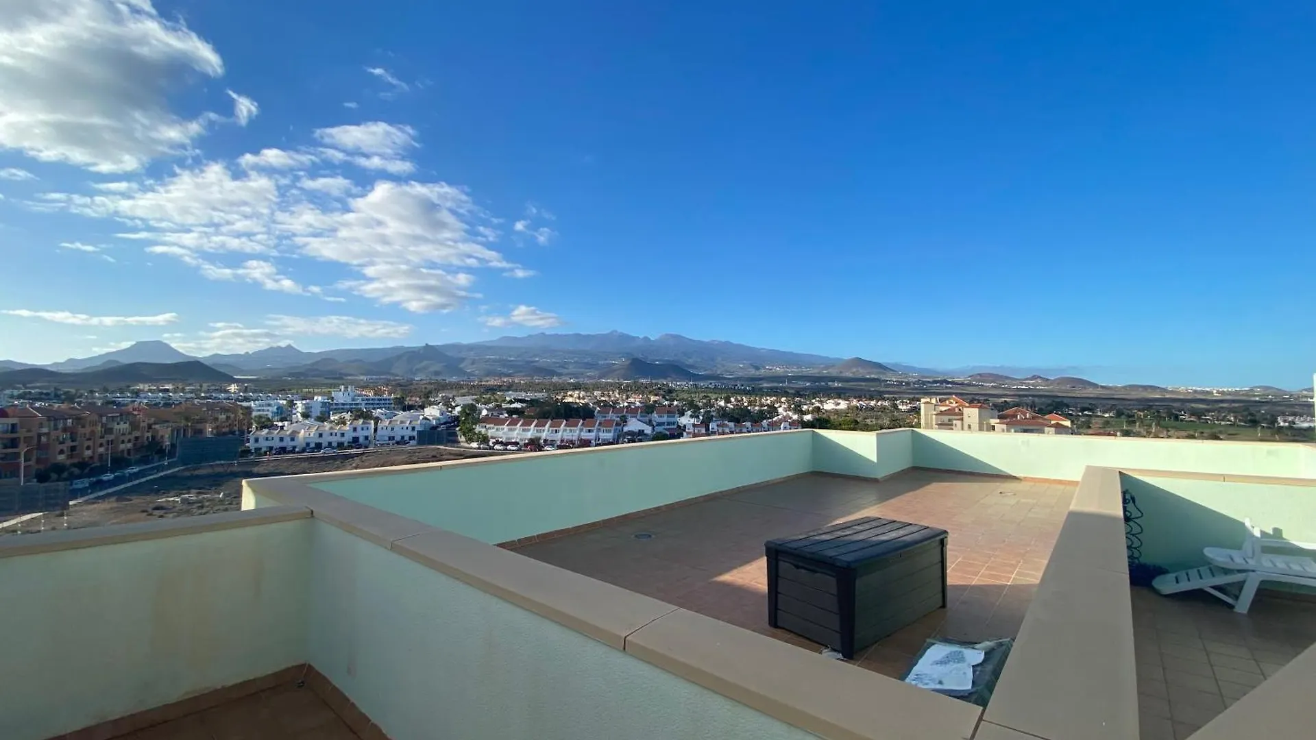Casa Doble - Penthouse, Pool, Priv Parking, Fibre Net, Spacious Terrace San Miguel de Abona 0*,  Spain